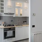 La Casa In Viale - Con Box Apartament