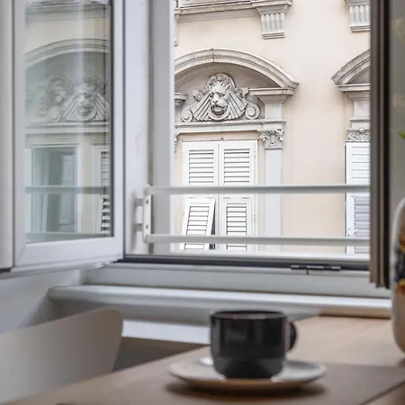 Lägenhet La Casa In Viale - Con Box *